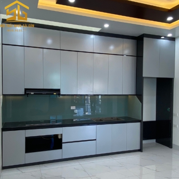 Tủ bếp nhựa Zuko màu xám titan sang trọng