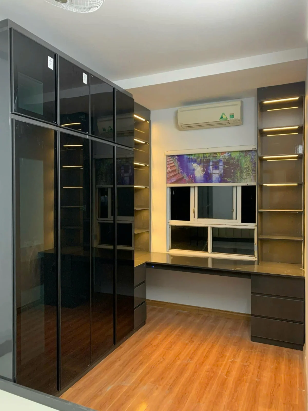 phụ kiện ray trượt tủ áo cánh lùa - hình minh họa 2