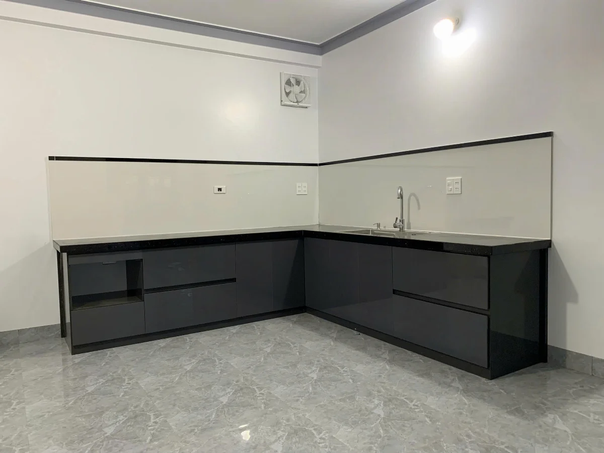 báo giá tủ bếp nhựa chữ l - hình minh họa 1