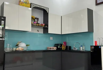 Bảng màu tủ bếp nhựa Vincoplast và xu hướng phối màu hiện đại đón đầu 2026