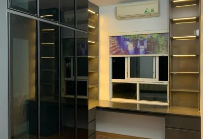 Kinh nghiệm bố trí ngăn kéo và suốt treo đồ trong tủ áo nhựa khoa học nhất